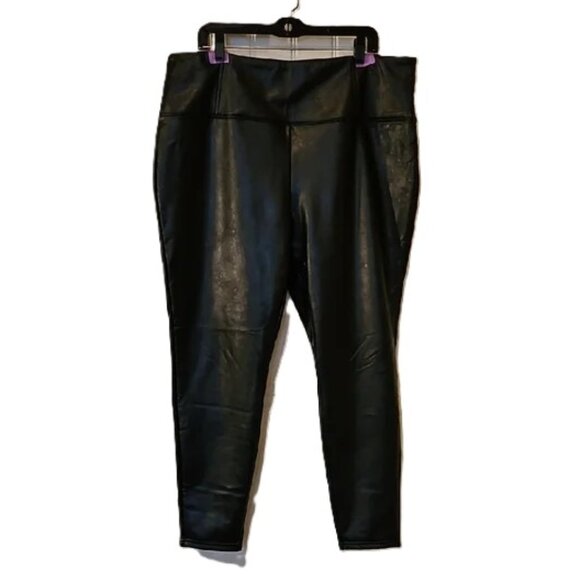 Tinseltown Women’s Trendy Vegan Faux Leather Pants Leggings Black Plus Size 2x - Picture 3 of 12